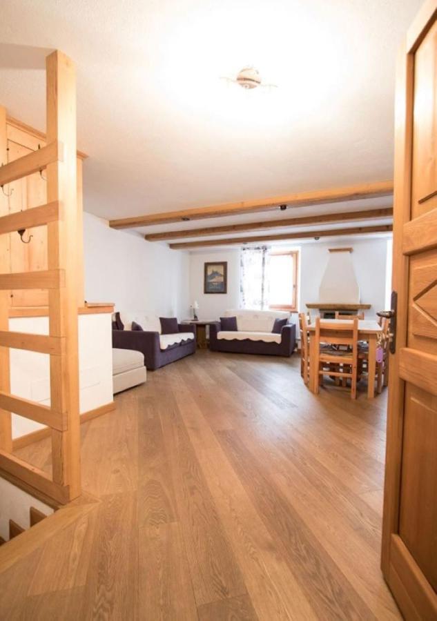 Maison De Meuny Courmayeur Exteriér fotografie